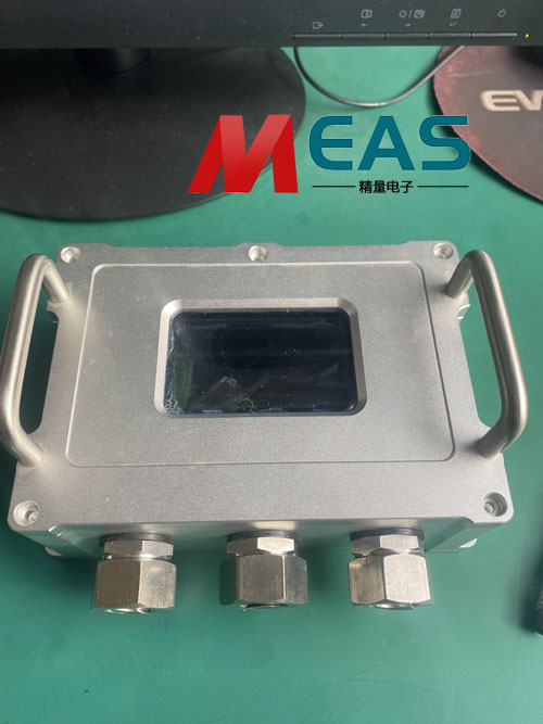 BL800E��(sh��)�ֻ����͹����h(yu��n)����ӛ���F(xi��n)������O(sh��)���\�е����ܻ��c�Ԅӻ�